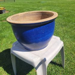 Large Blue Pot 