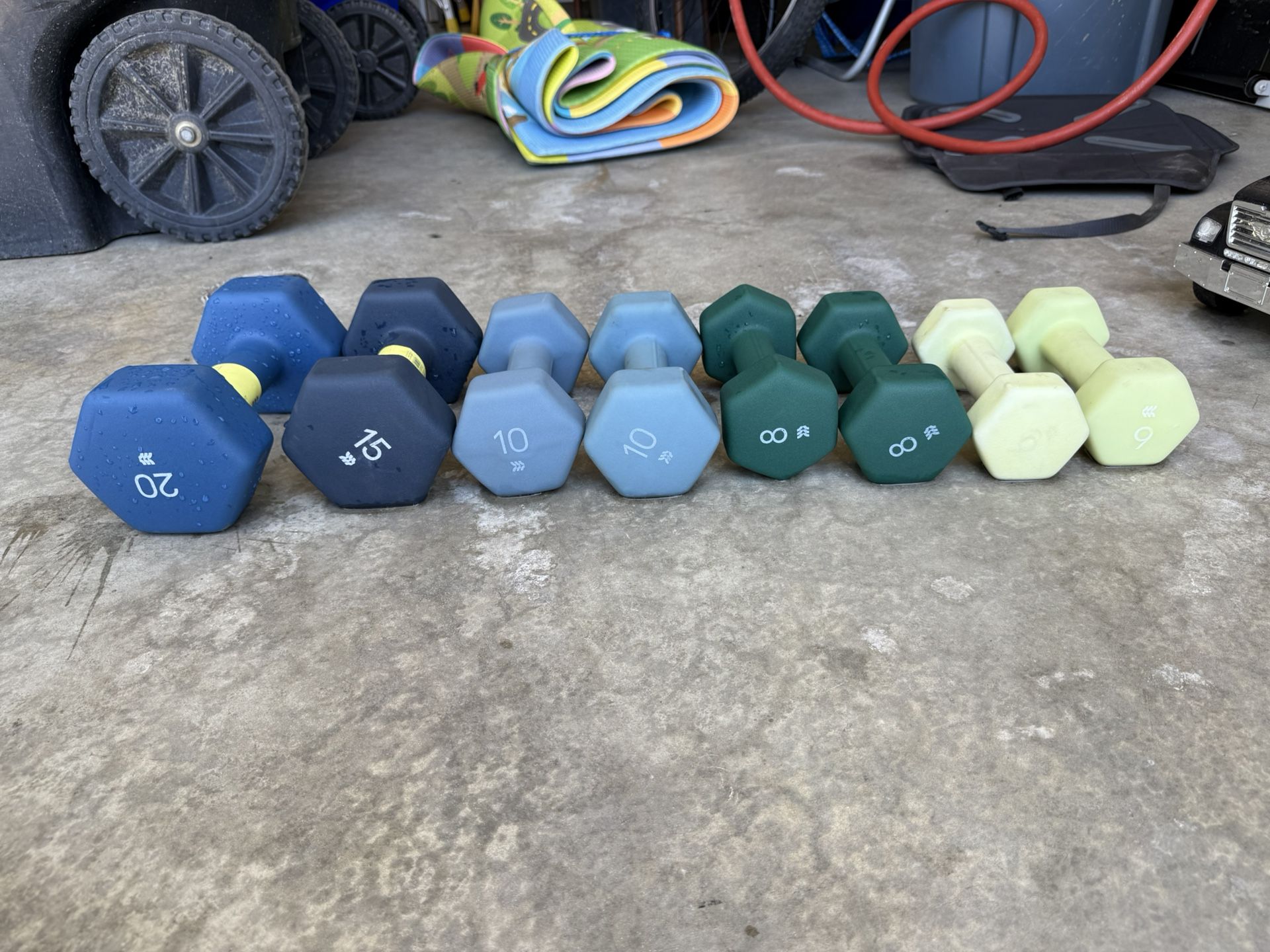 Dumbbells Set