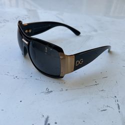 DG Glasses