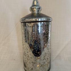 Classy And Delicate Mercury Glass