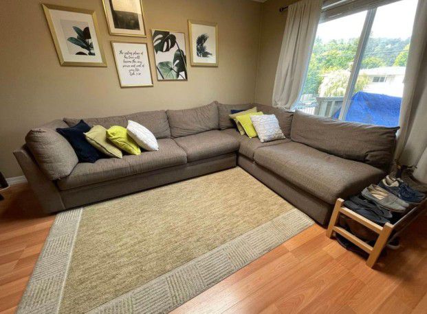 Sectional Couch With Pillows Included 