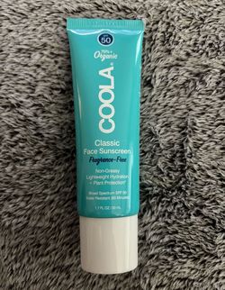 NEW COOLA ORGANIC CLASSIC FACE SUNSCREEN SPF 50 FRAGRANCE FREE FULL SIZE $15!!