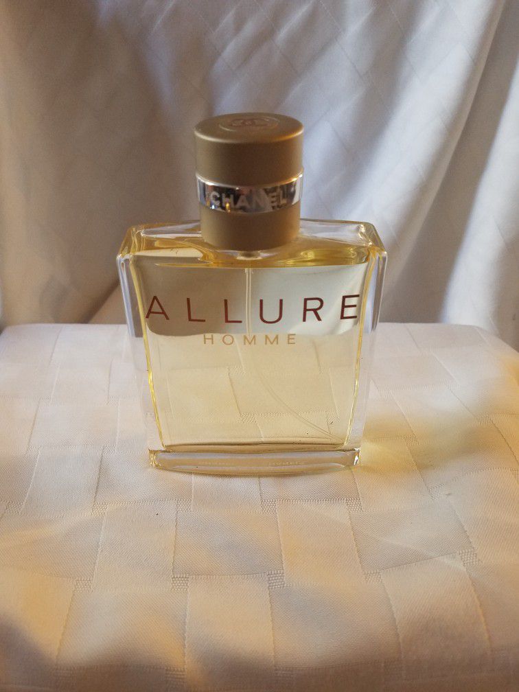 allure men's perfume