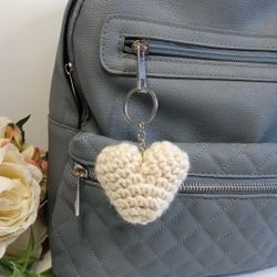 Mini Amigurumi Heart. Keychain Heart. Crochet Hearts. Bag Charm Heart. Bag Accessory. Corazon Tejido. Llavero de Corazón. 