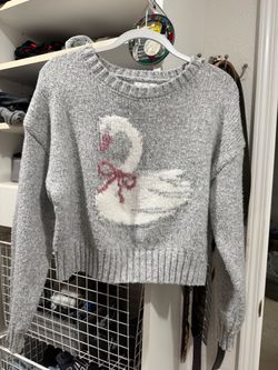 Sincerely Jules Swan Sweater – Size M