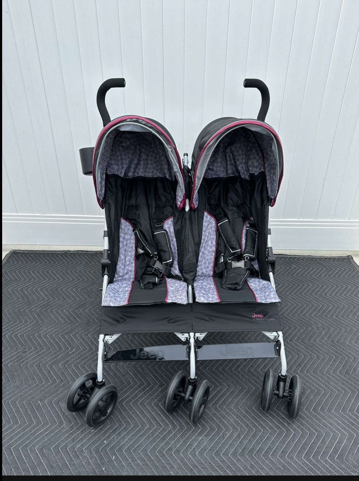 Stroller/ Jeep Scout Double Stroller/ Jeep/ Kids/ Toddler/ Travel/ New