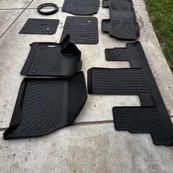 2024-25 Chevy Traverse Floor Mats 