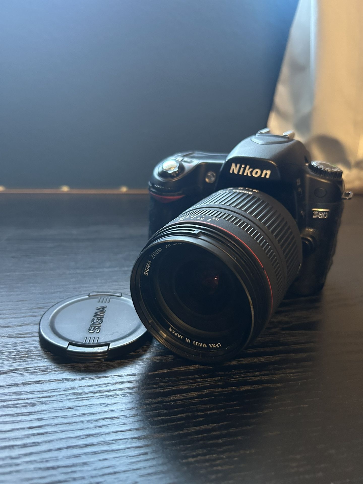 Nikon d80 digital camera