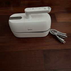 New MIDEA Vacuum Cleaner.