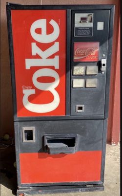 Coca Cola Vending Machine