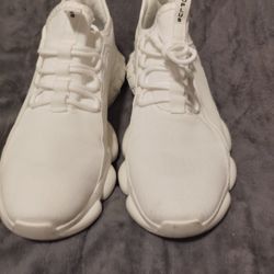 White Shoes, Size 12 Men's Only One Once Practically New From Temu. Comfortable 