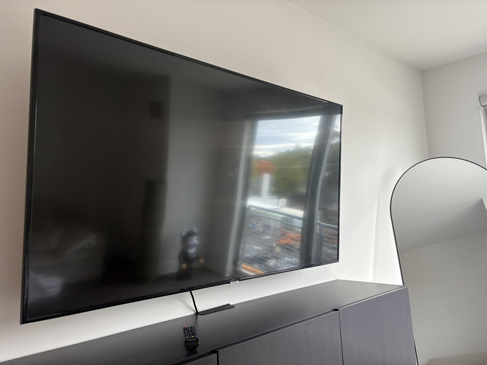 Samsung TV 65 Inch