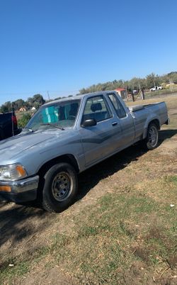 1990 Toyota Pickup