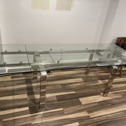 extendable glass table from 63" to 95"