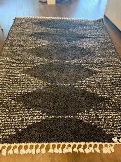 8x10 Rug