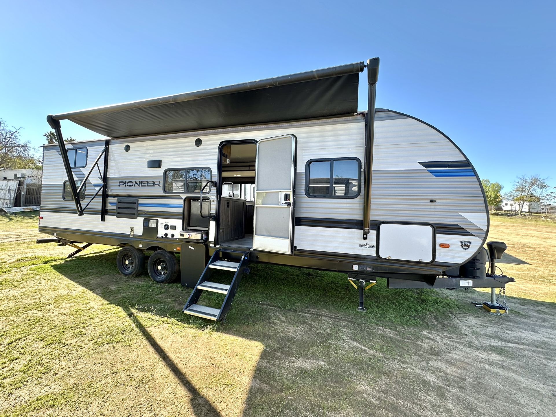 2023 Coleman Pioneer