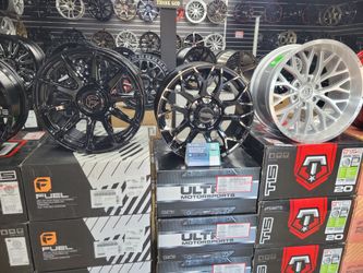 20inch offroad wheels  on 4th July sale  6×139.7 / 6×135 we do financing same as cash