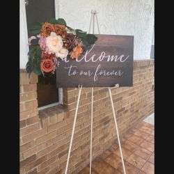 White Foldable Wedding Arch Stand With Case 