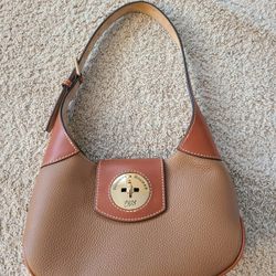 NWOT Dooney And Bourke Pebble Turnlock Hobo