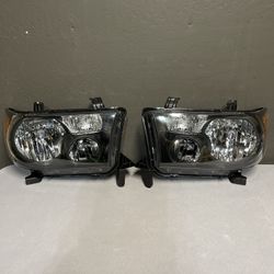 Toyota tundra / Toyota sequoia headlights