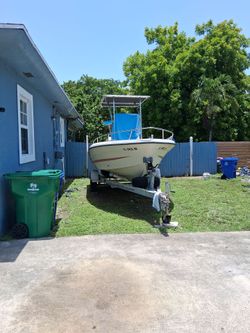 18 ft v hydrosport  w 115hp johnson