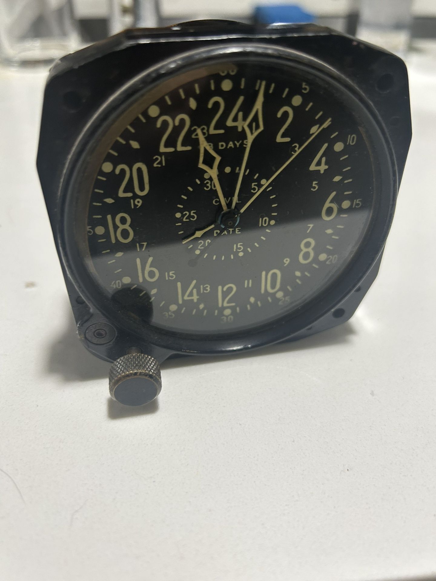 Vintage Waltham U.S. Navy Aircraft Clock 8 Days Civil Date