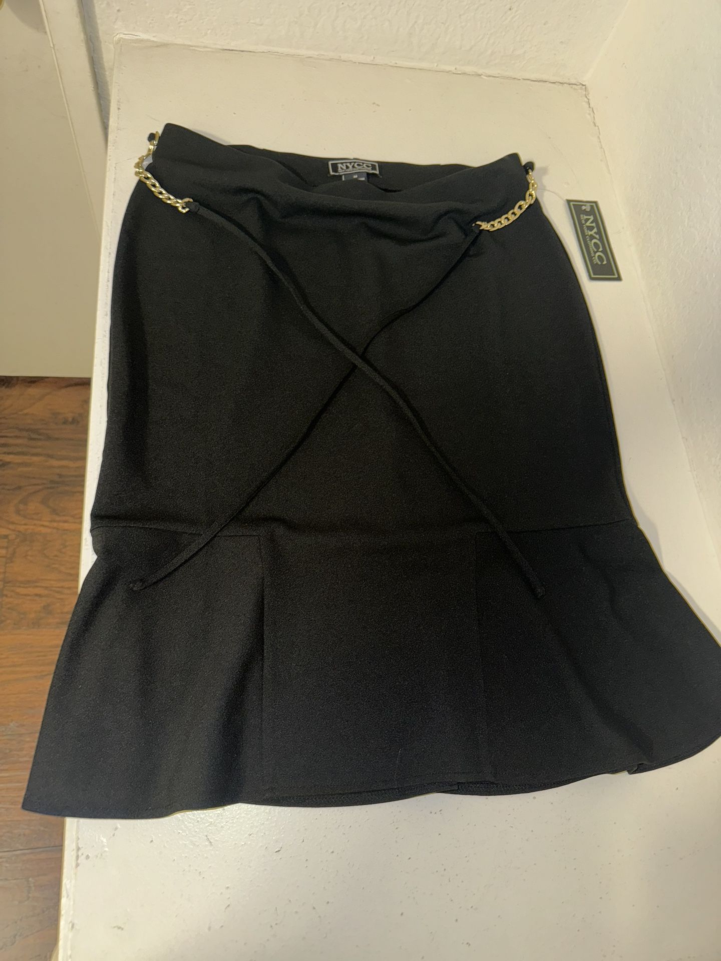 Black Bell Skirt