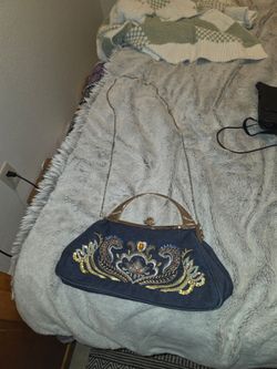 Navy Blue Embroidered Evening Clutch Bag