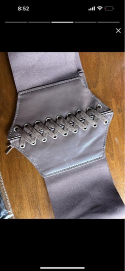 Brown corset w accessories