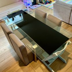 2012 Dania glass dining table with extension leaves 
