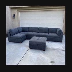 Thomasville Tisdale Modular Sectional Sofa With Storage Ottoman