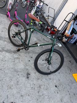 Viribus 28”. 7 speed