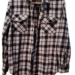 Anchorage Expedition Brand Plaid Button Down Size M  Color B/W