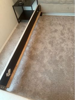 Queen Tuffled bed frame