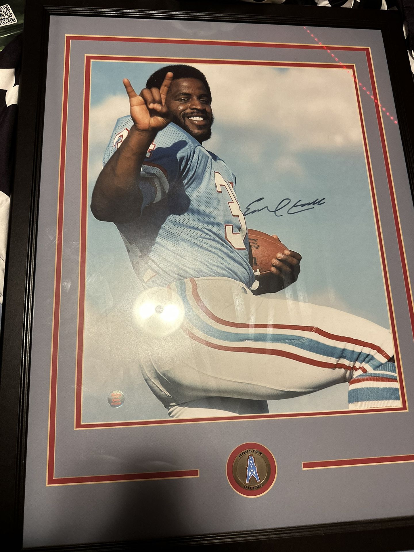 Earl Campbell Sign Picture