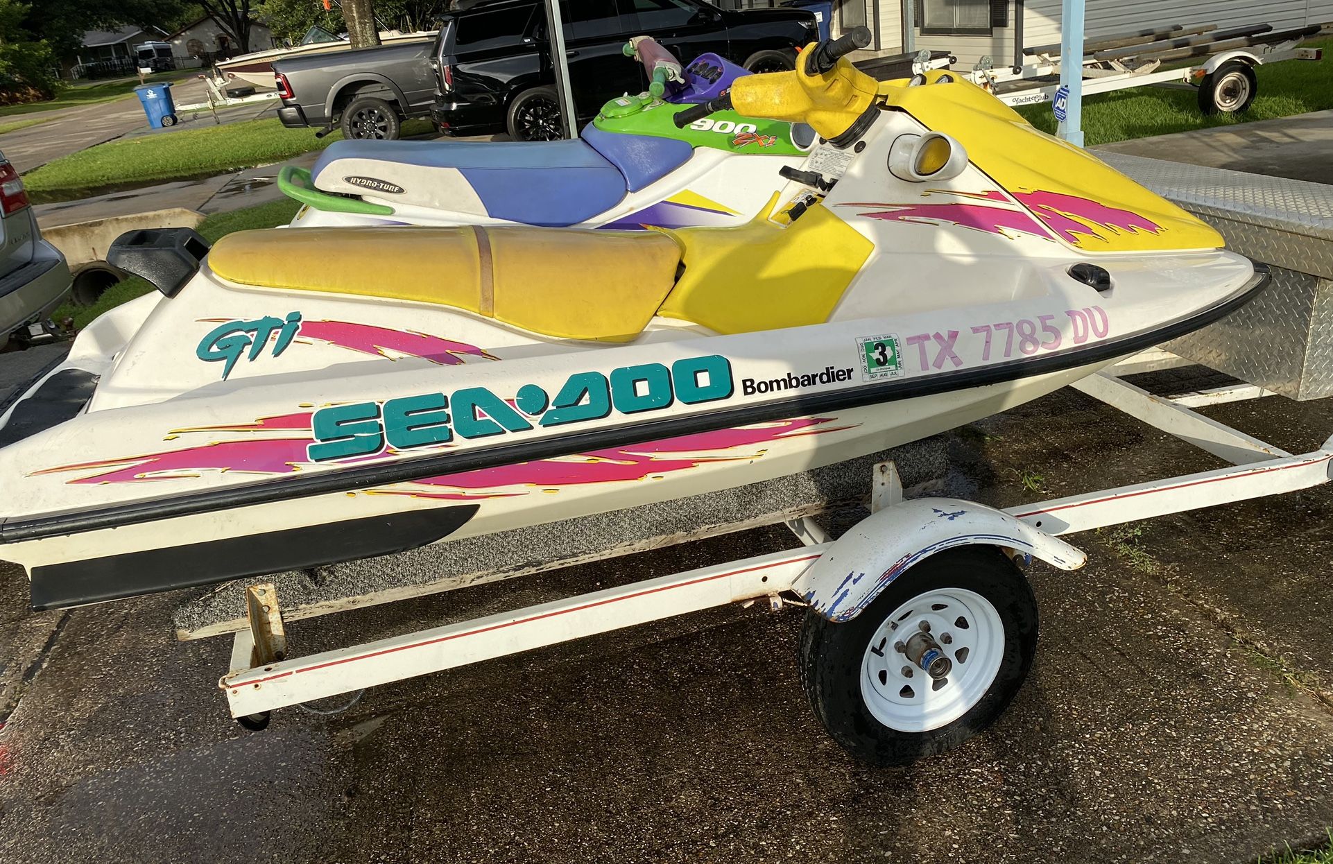 1996 SeaDoo GTI and Kawasaki JetSki 900 ZXI for Sale in Houston, TX