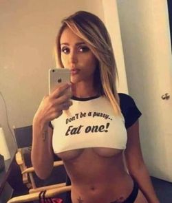 Ladies Crop Top Shirt Sz M