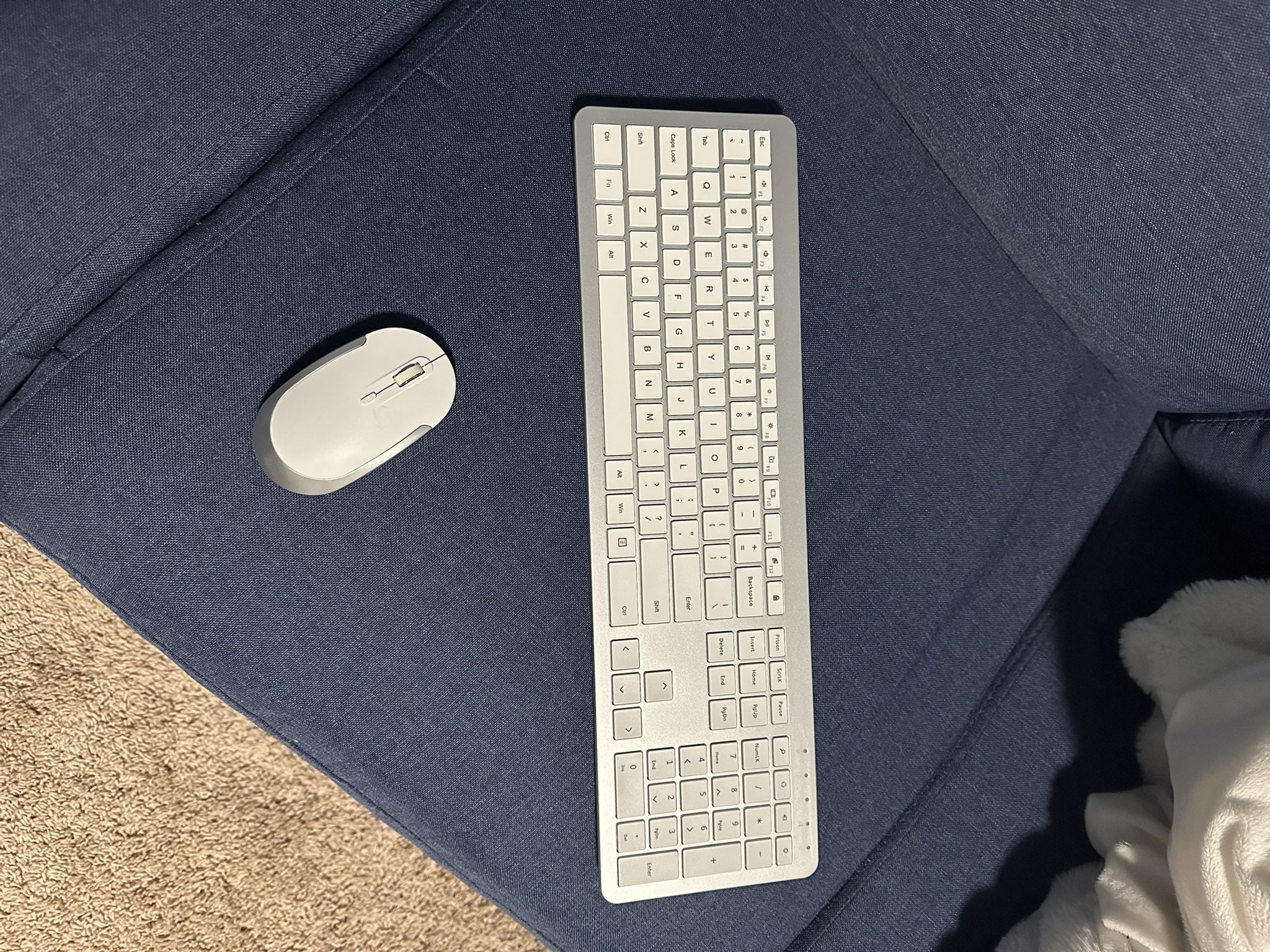 White Bluetooth Keyboard And Mouse