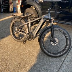 Mokwheel Basalt 2.0 Fat Tire Solar E-Bike