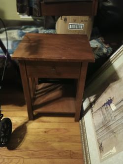 Small Wood Side Table 