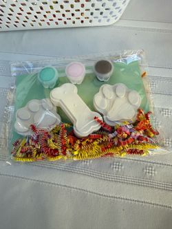Dog Paw and Bone Paint Your Own Kit