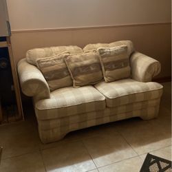 Love seat