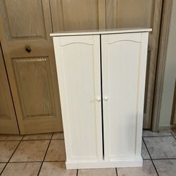 White Pantry cabinet