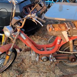 78 VESPA Piaggio Bike $250
