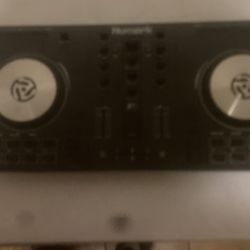 Dj / Beat Maker 