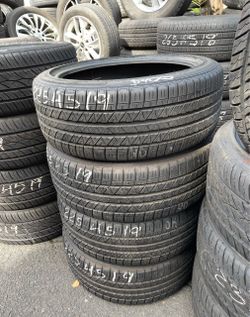 P225/45R19 Dunlop 225/45/19 set of matching 4 tires in great condition 400$ for 4 tires plus tax . Mount available but not included. Wheel alignment
