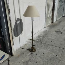 VINTAGE BRONZE/BRASS FLOOR LAMP 