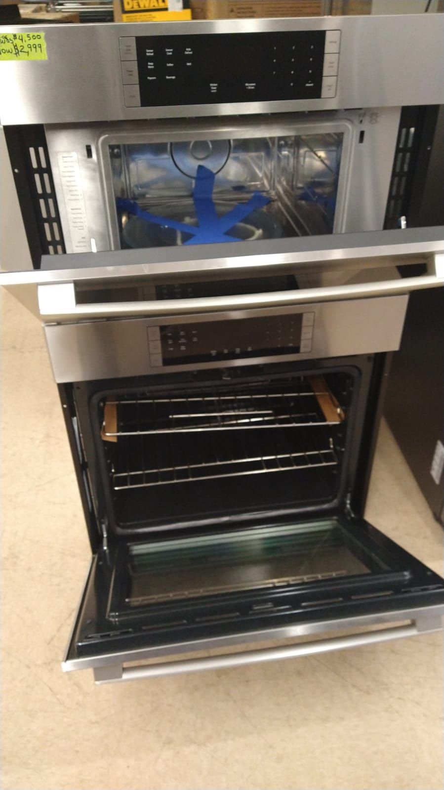 New Bosch Oven/Microwave Built In Excellent Conditions 1 Year Warranty 