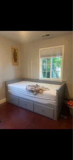 HEMNES Daybed frame with 3 drawers, gray