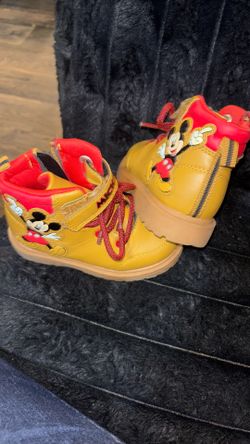 Micky Mouse Boots